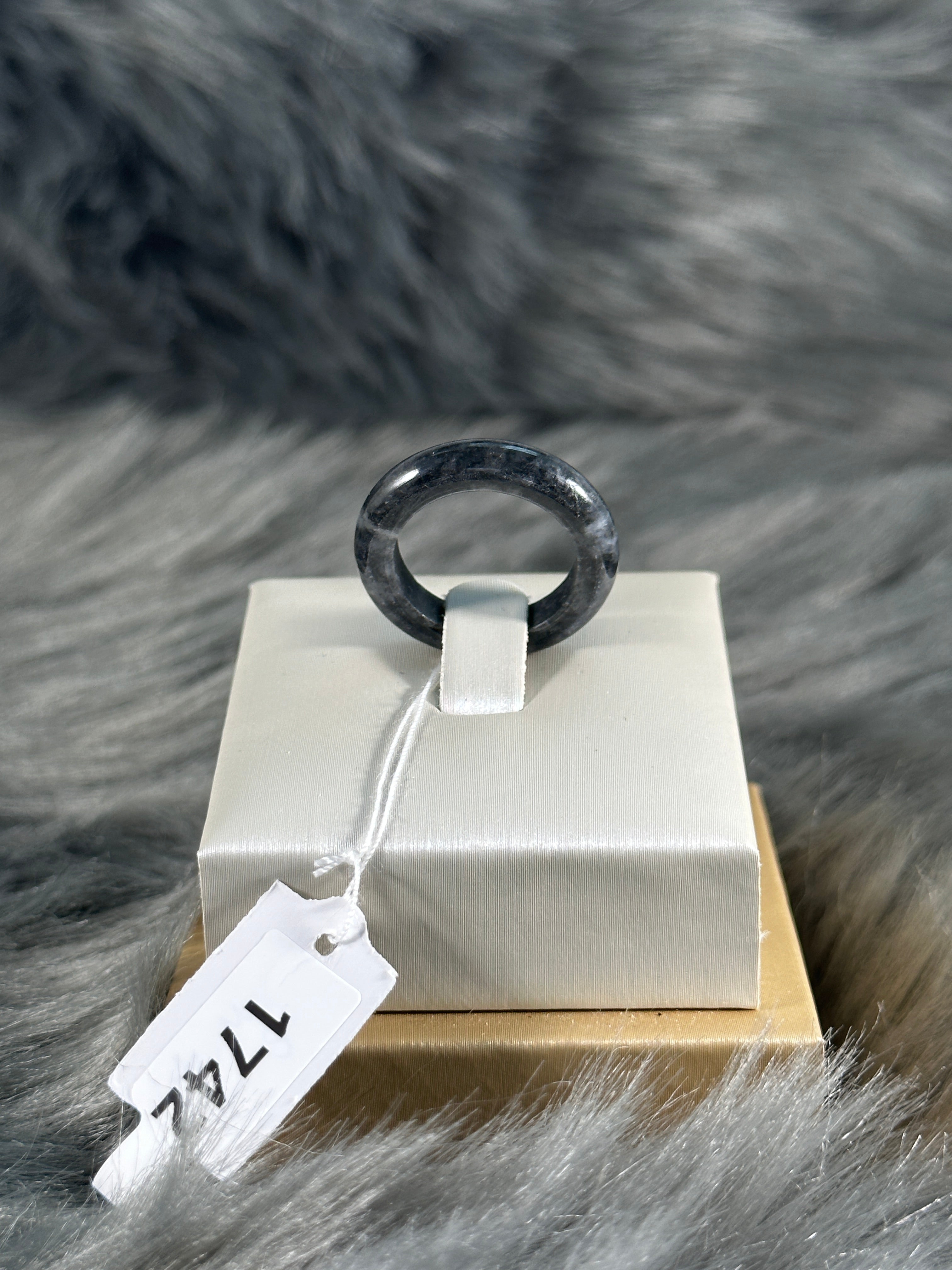 Burmese Natural Jade Rings  JR-1742