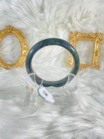 Load image into Gallery viewer, Grade A Natural Jade Bangle without certificate #136
