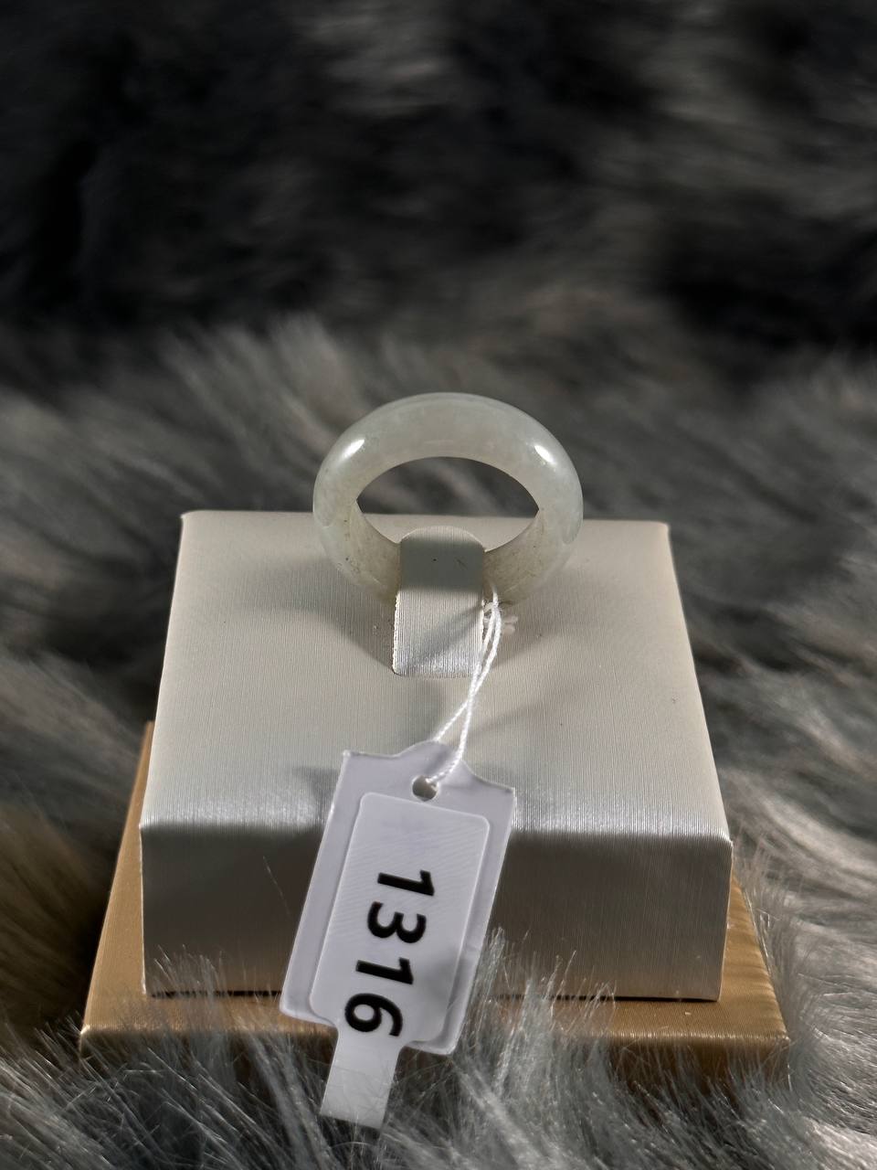 Burmese Natural Jade Rings  JR-1316