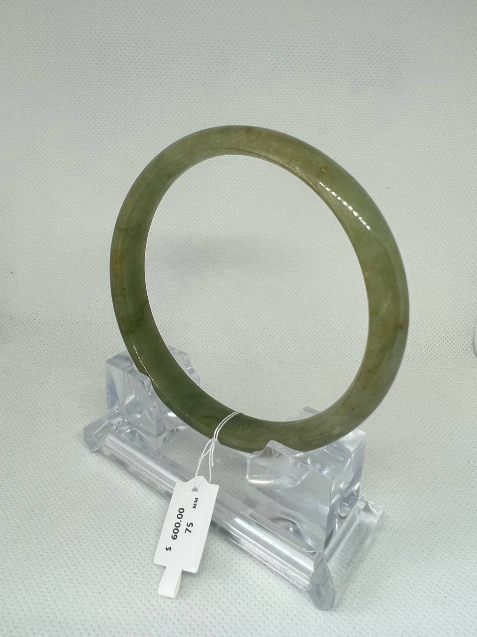 Grade A Natural Jade Bangle with certificate #37066