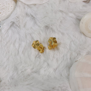 Gold Flower Ear Stud (DBREAR-0105)