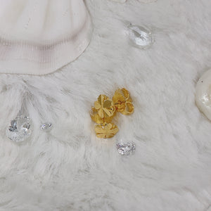 Gold Flower Ear Stud (DBREAR-0105)