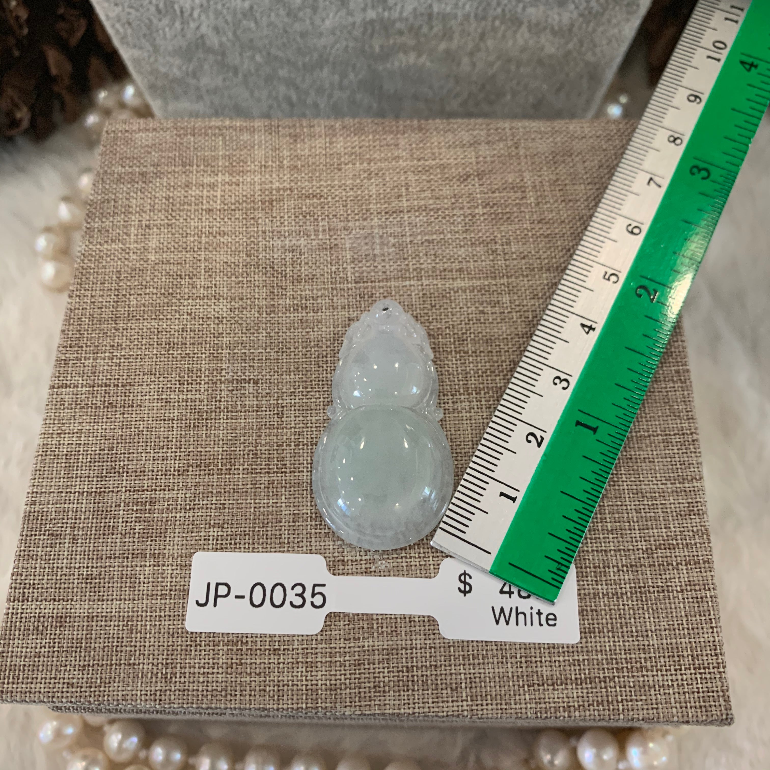 Jade Gourd (JP-0035)