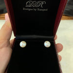 Load image into Gallery viewer, Pearl Earring Stud
